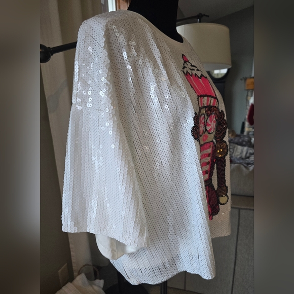SIMPLY SOUTHERN Preppy Sequins Nutcracker Christmas Holiday Blouse Women’s Large - Picture 2 of 7